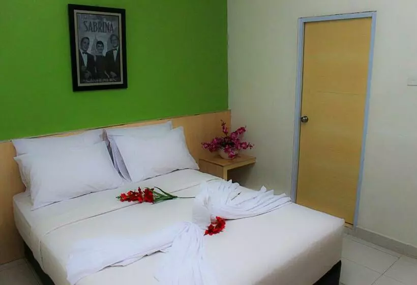 Hotelli Sabrina Paninsula