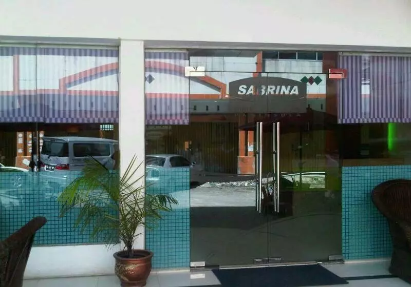 Hotelli Sabrina Paninsula