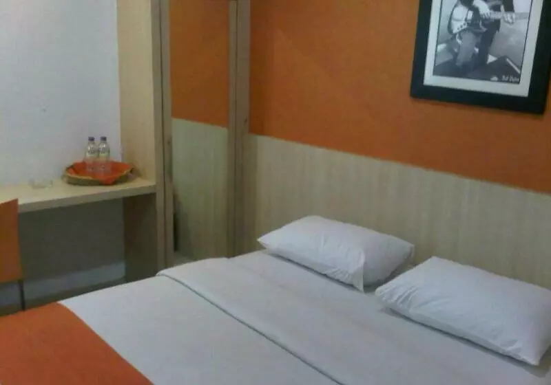 Hotelli Sabrina Paninsula