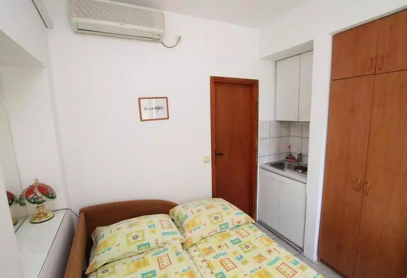 پانسیون Guest House Saga