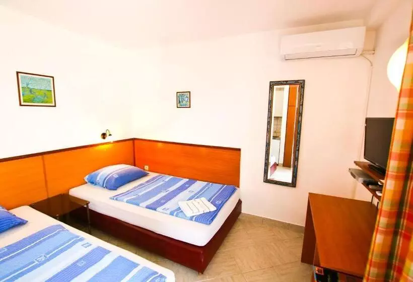 پانسیون Guest House Saga
