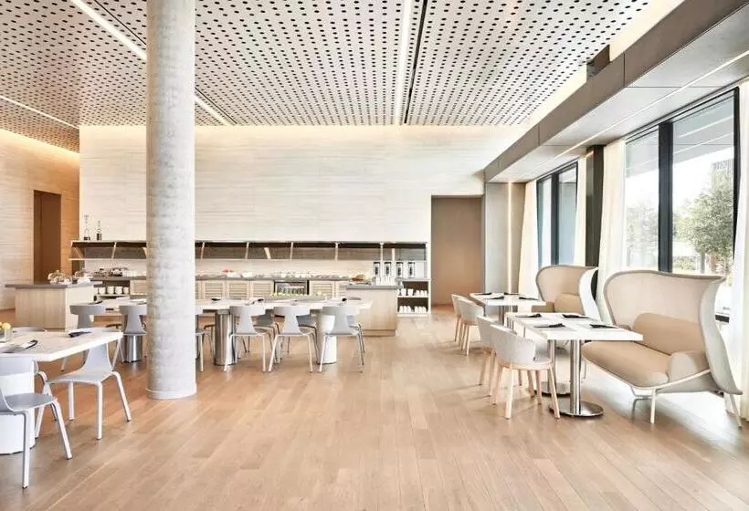 Ac Hotel By Marriott Sunnyvale Moffett Park