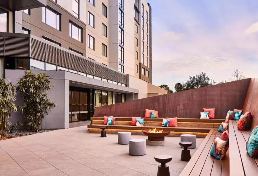 Ac Hotel By Marriott Sunnyvale Moffett Park