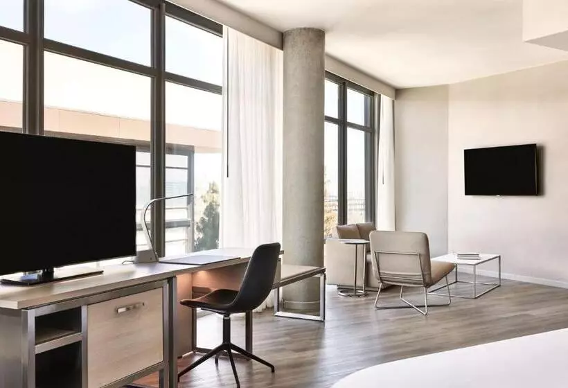 Ac Hotel By Marriott Sunnyvale Moffett Park