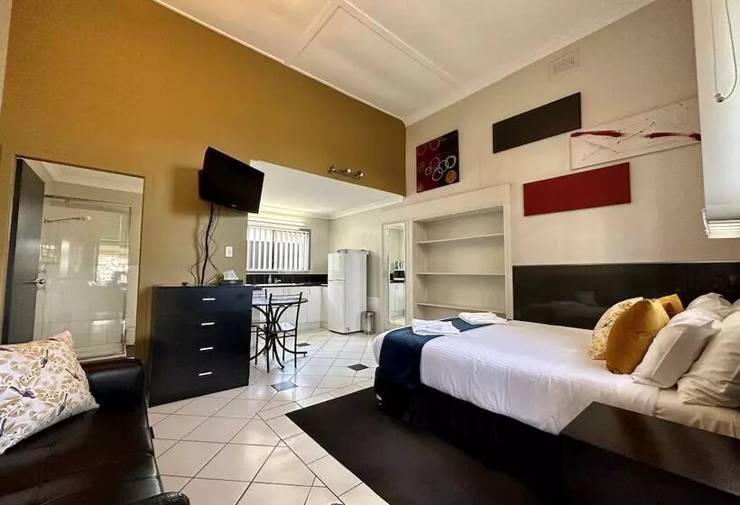 ホテル Charlesworth On The Park