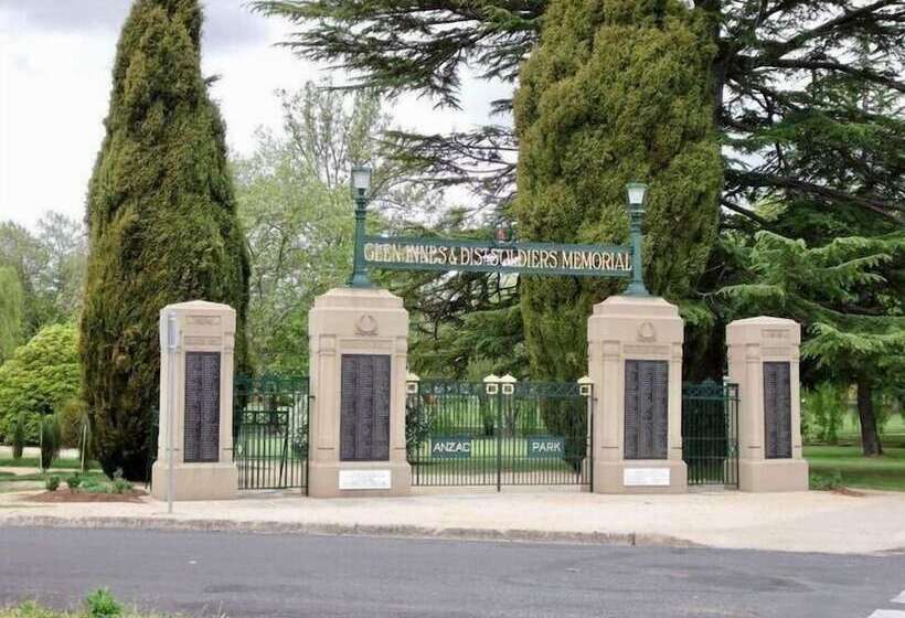 Hotel Charlesworth On The Park