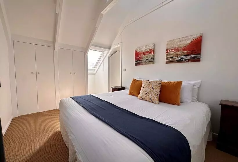 ホテル Charlesworth On The Park