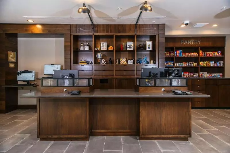 هتل Four Points By Sheraton Deadwood
