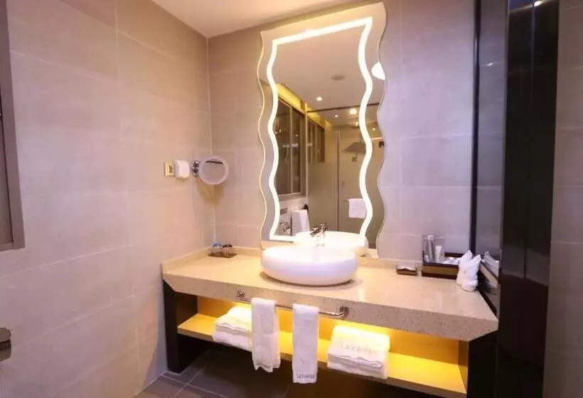 Lavande Hotel Foshan Yiwu Commodities City