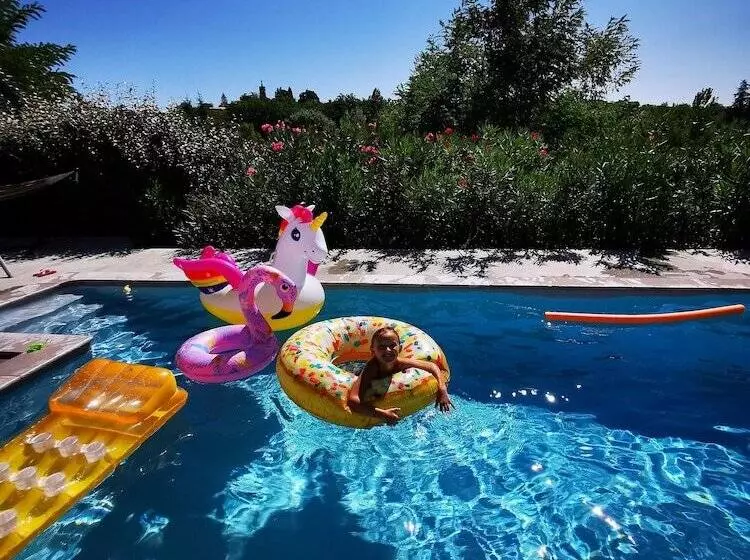 ペンション Magnifique Gîte En Pierres 6 Personnes Avec Piscine Privée Ardèche Plein Sud