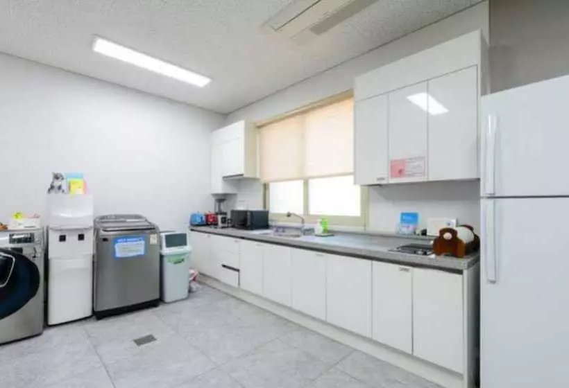 ペンション Sea Star Hostel