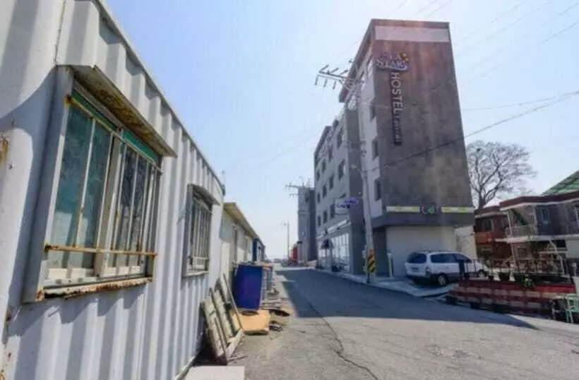 ペンション Sea Star Hostel