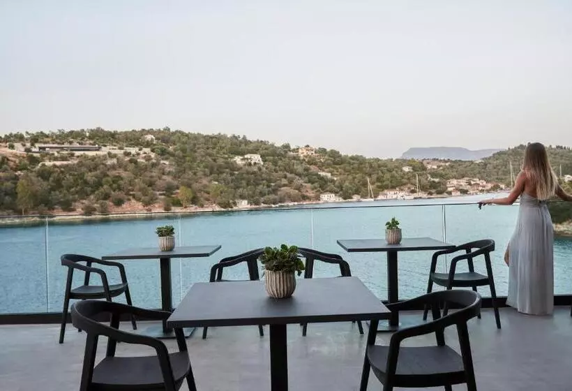 استراحتگاه Azur Retreat