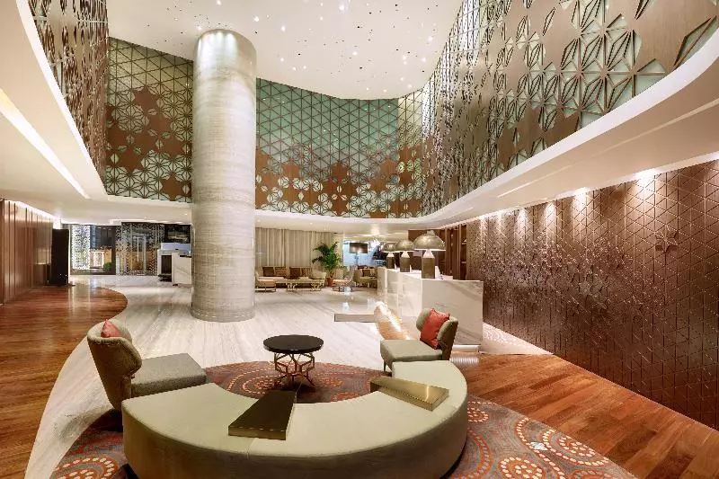 ホテル Crowne Plaza Dhaka Gulshan