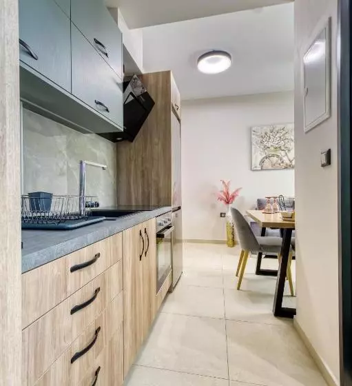 Sapphire Horizon Suites