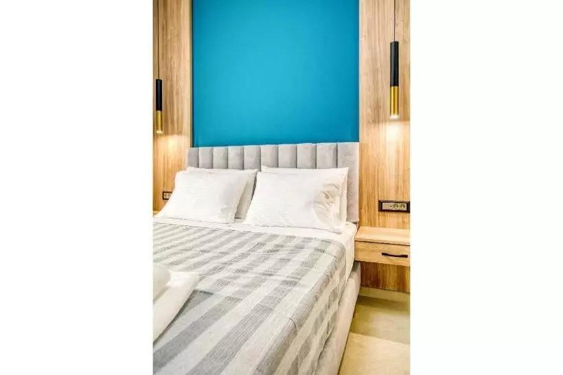 Sapphire Horizon Suites