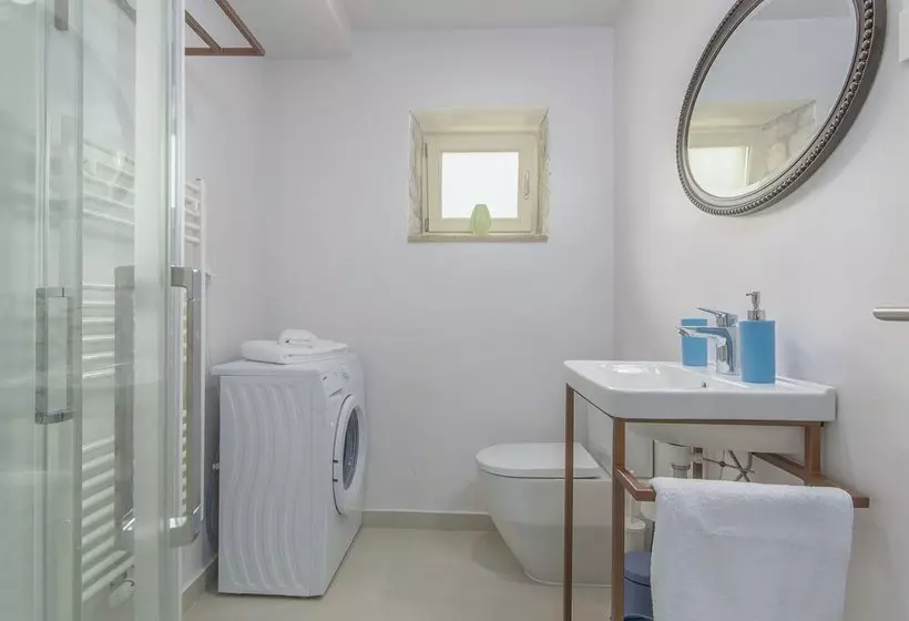 Beautiful Stone Villa With Swimming Pool In Idyllic And Peaceful Surroundings