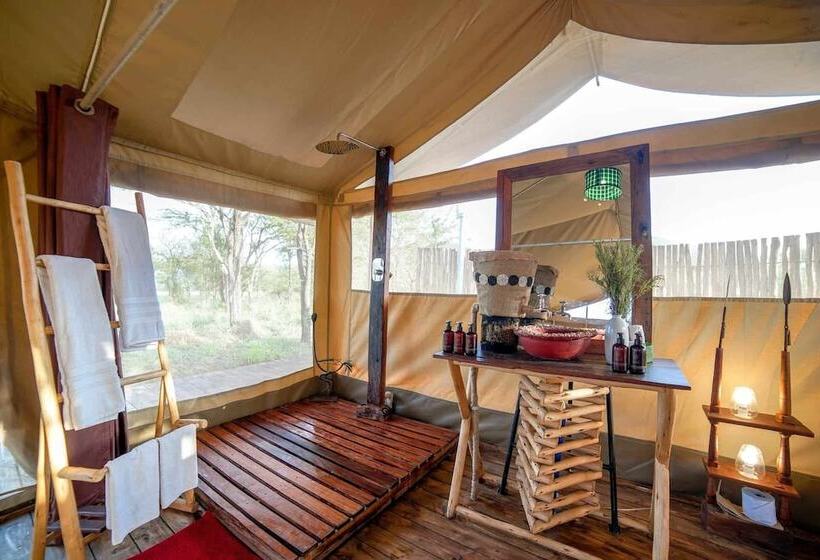 فندق Asanja Moru