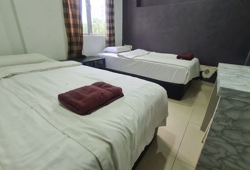 Hotel Oyo 90177 Byond