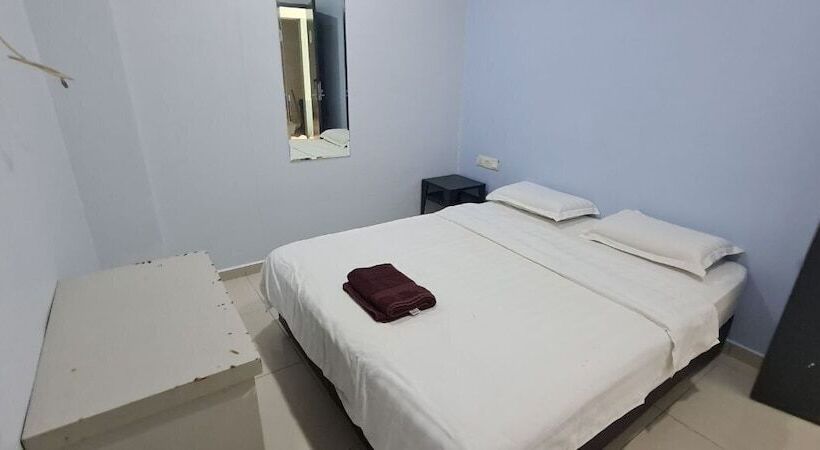 Hotel Oyo 90177 Byond