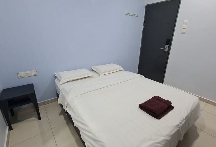 Hotel Oyo 90177 Byond