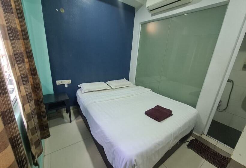 Hotel Oyo 90177 Byond