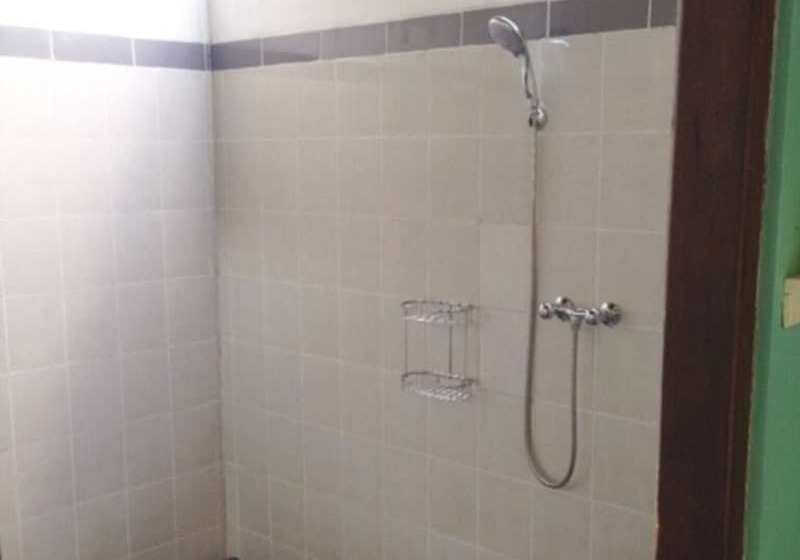 Kirana Homestay Leaf Bungalow