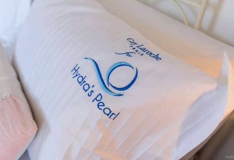 Orloff Legacy Suites Hydra