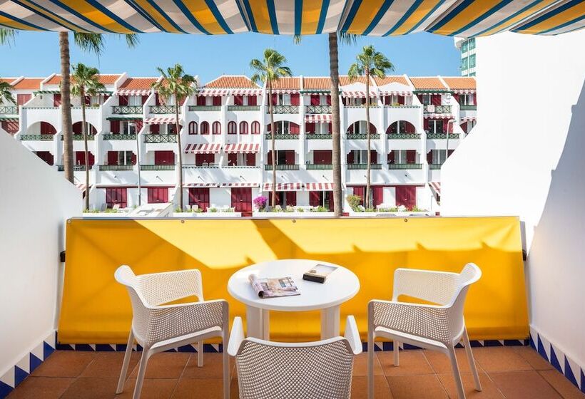 Parque Santiago Iii Official