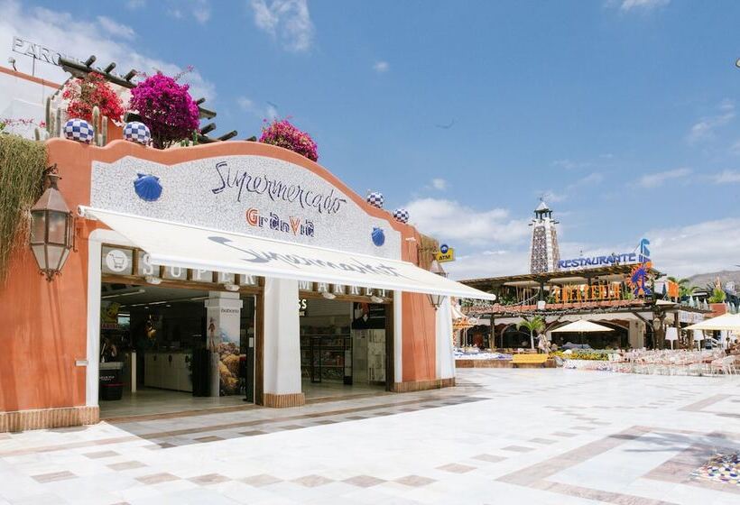 Parque Santiago Iii Official