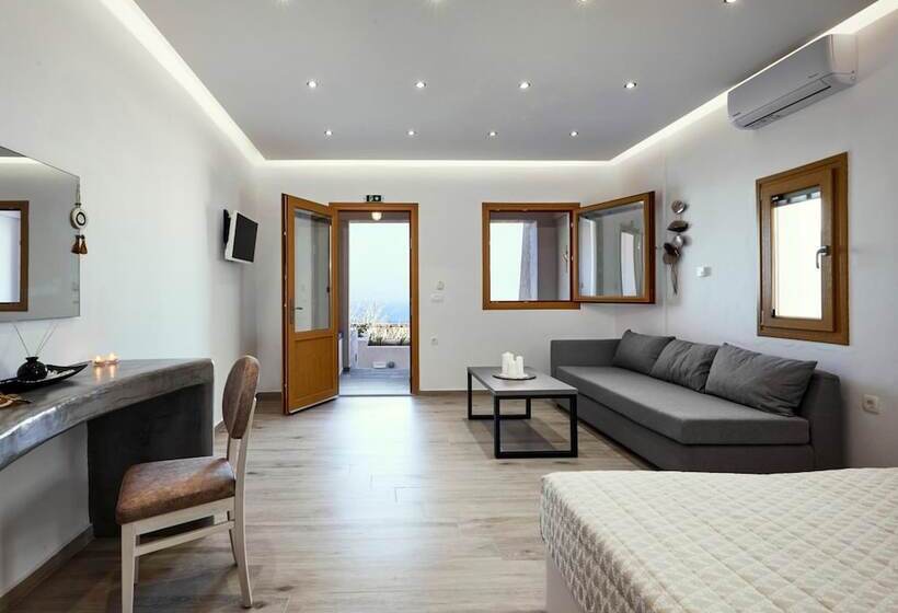 Pension (Hôtel basse catégorie) Alyvia Suites