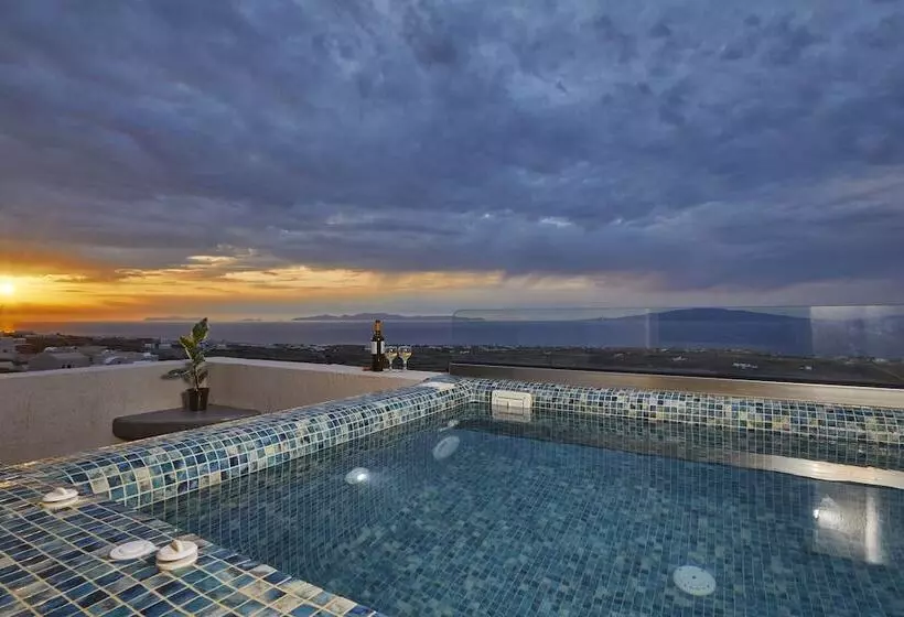 Majatalo Alyvia Suites