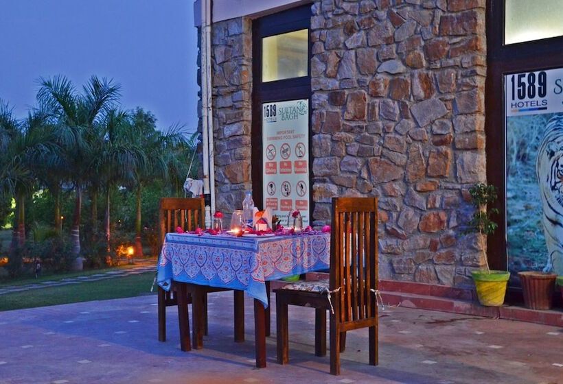 אתר נופש Sultan Bagh Jungle Camp Phulwani