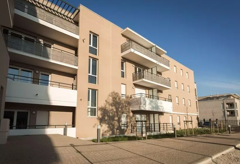 Zenao Appart Hôtels Villeneuve Lès Avignon