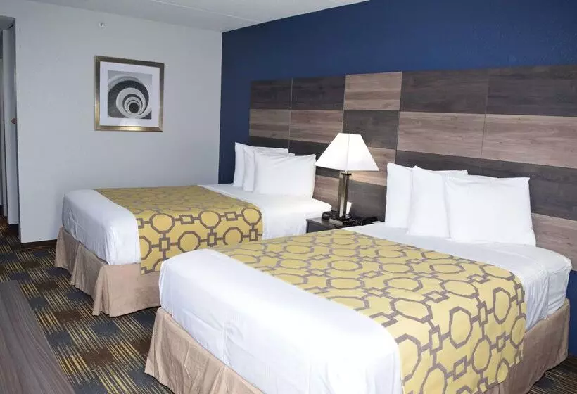 Hotelli Baymont By Wyndham Addison