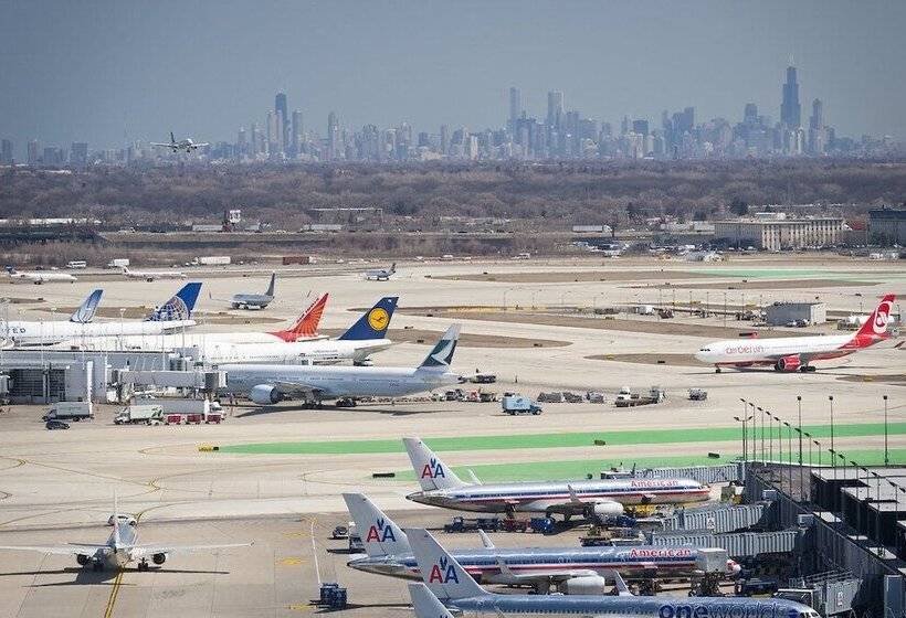 Отель Baymont By Wyndham Addison