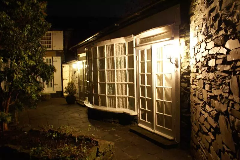 Burn How Garden Hotel   Bowness On Windermere