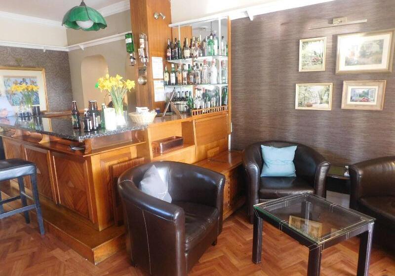 Burn How Garden Hotel Bowness On Windermere