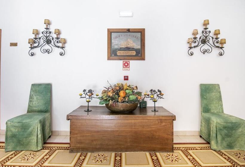 Отель Dom Vasco