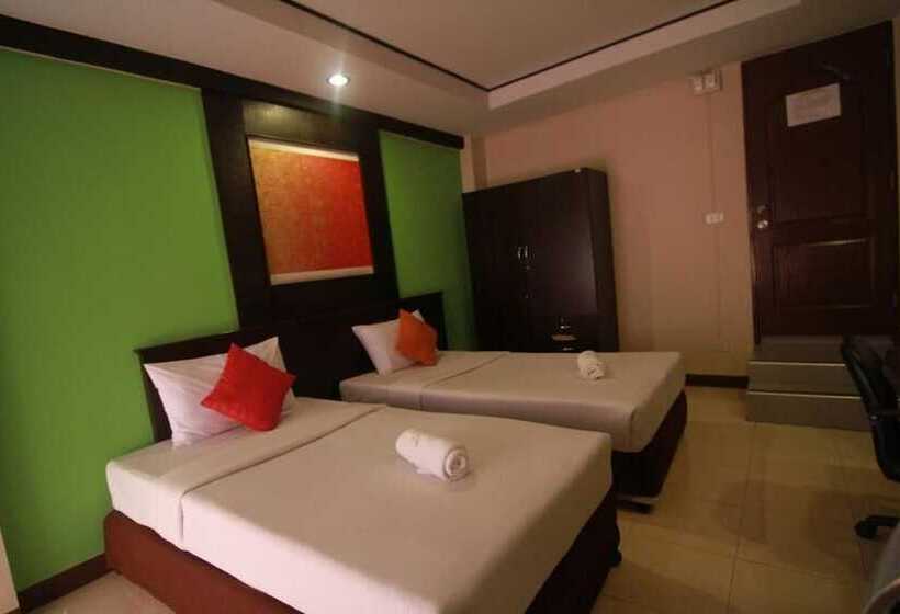 هتل Grand Pinnacle