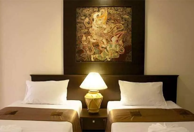 هتل Grand Pinnacle