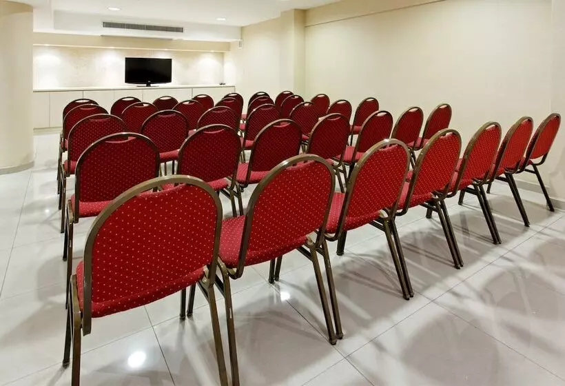 בית מלון כפרי Holiday Inn Express Rosario, An Ihg