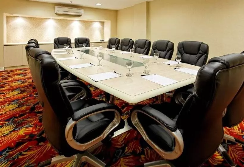 בית מלון כפרי Holiday Inn Express Rosario, An Ihg