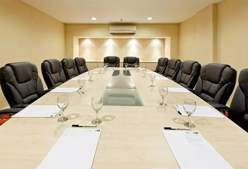 בית מלון כפרי Holiday Inn Express Rosario, An Ihg