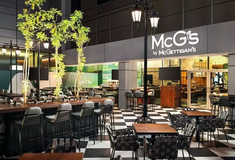 هتل Ibis Mall Avenue Dubai