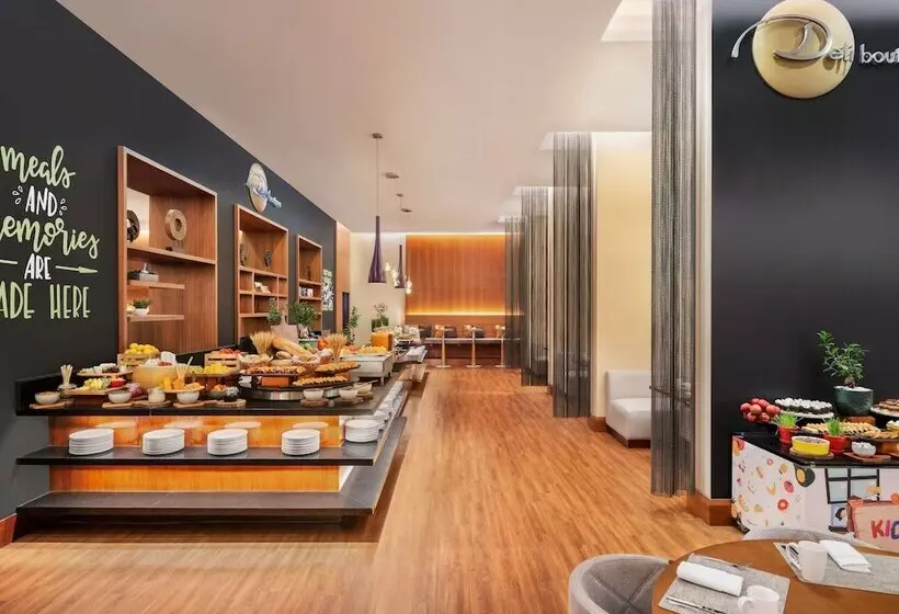 هتل Ibis Mall Avenue Dubai