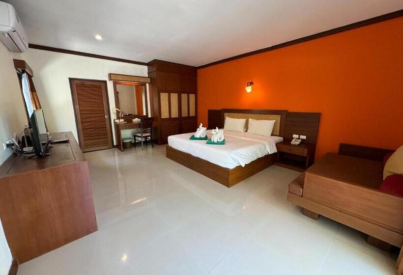 호텔 Beach Bungalow At Lanta Resort