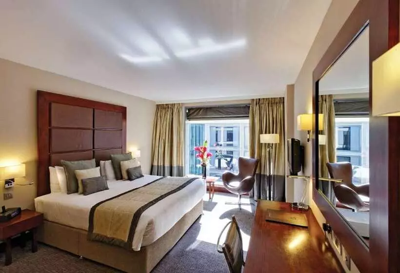 Hotel Leonardo Royal London St Paul’s