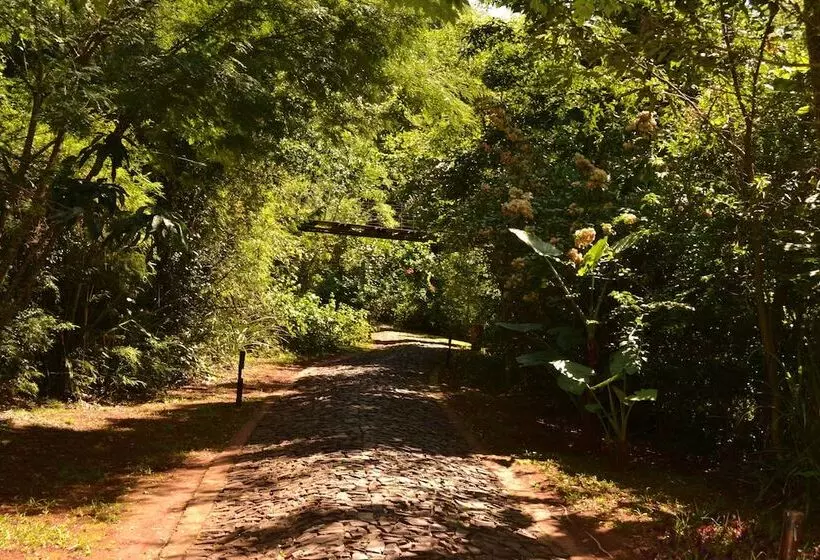 Отель Loi Suites Iguazu