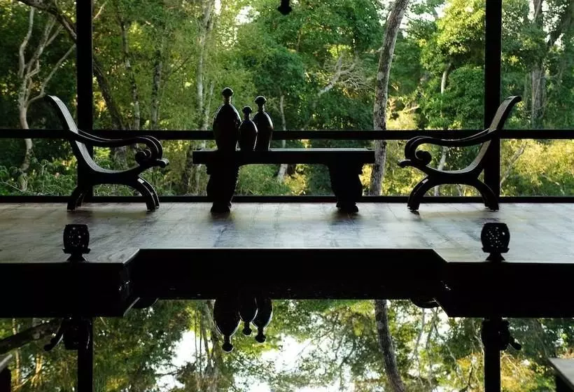 Отель Loi Suites Iguazu